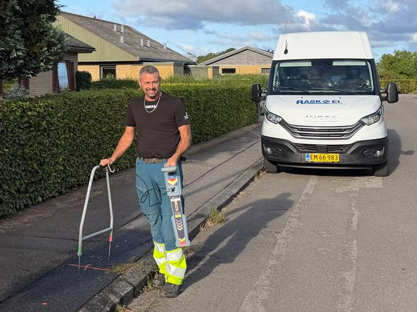 Morten fra Rask El udfører kabelfejlsøgning